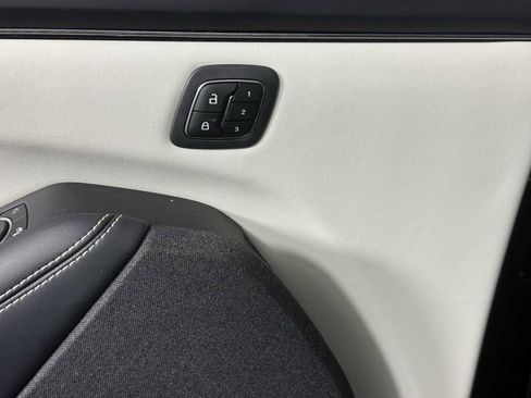 Certified 2022 Ford Mustang Mach-E Premium image 21