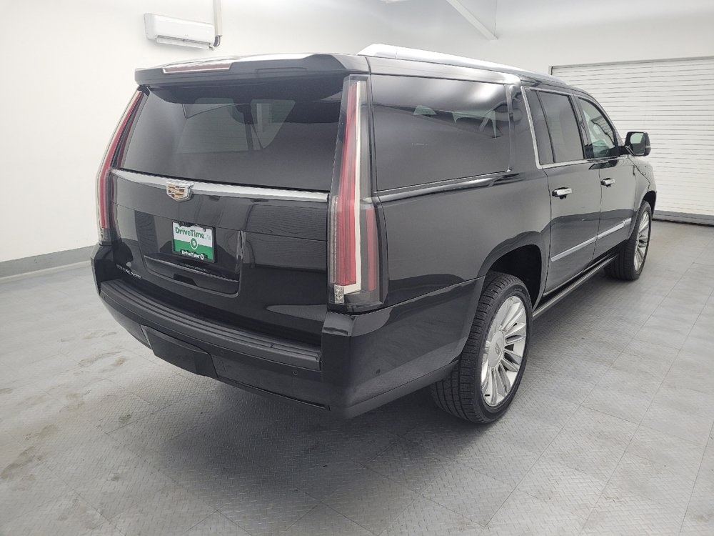 Used 2017 Cadillac Escalade ESV Platinum AWD/4WD image 9