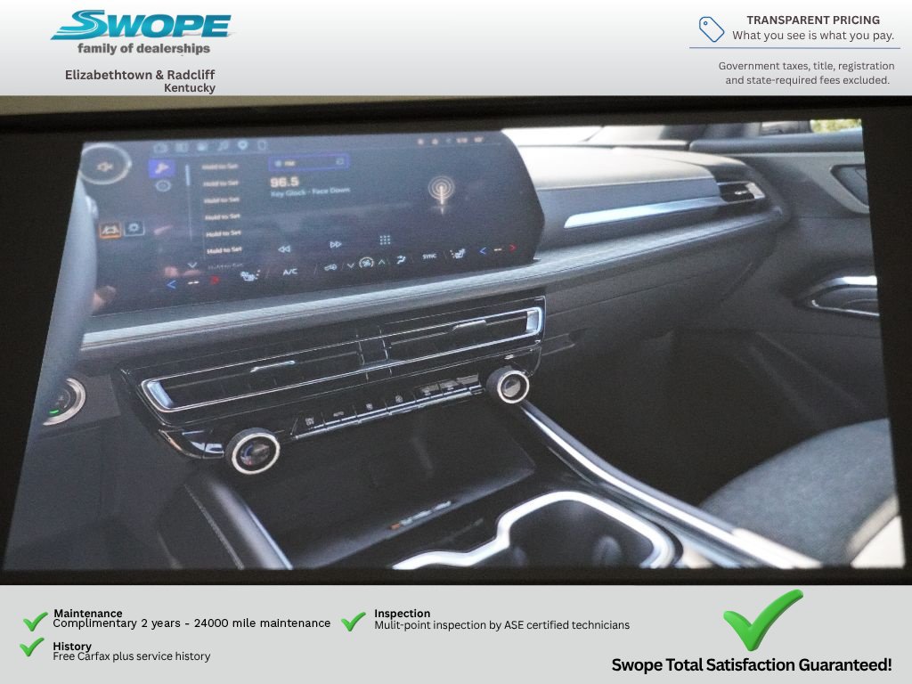 Used 2025 Chevrolet Traverse LT FWD image 19