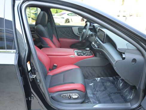 Used 2024 Lexus LS 500 F Sport image 51
