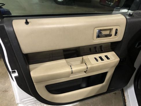 Used 2014 Ford Flex SEL w/ Equipment Group 202A image 22