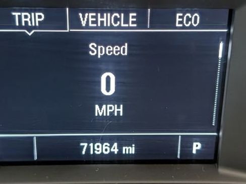 Used 2022 Chevrolet Malibu LT image 39