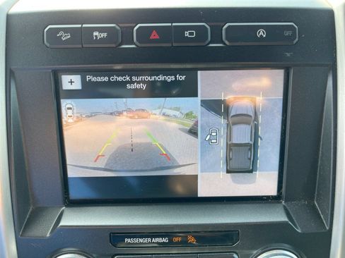 Used 2018 Ford F150 Platinum w/ Equipment Group 701A Luxury AWD/4WD image 22