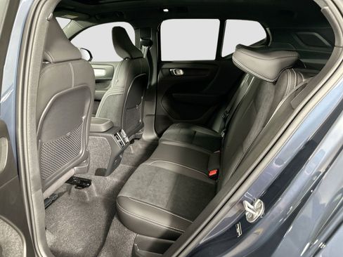 New 2026 Volvo XC40 B5 Ultra w/ Protection Package Premier image 24