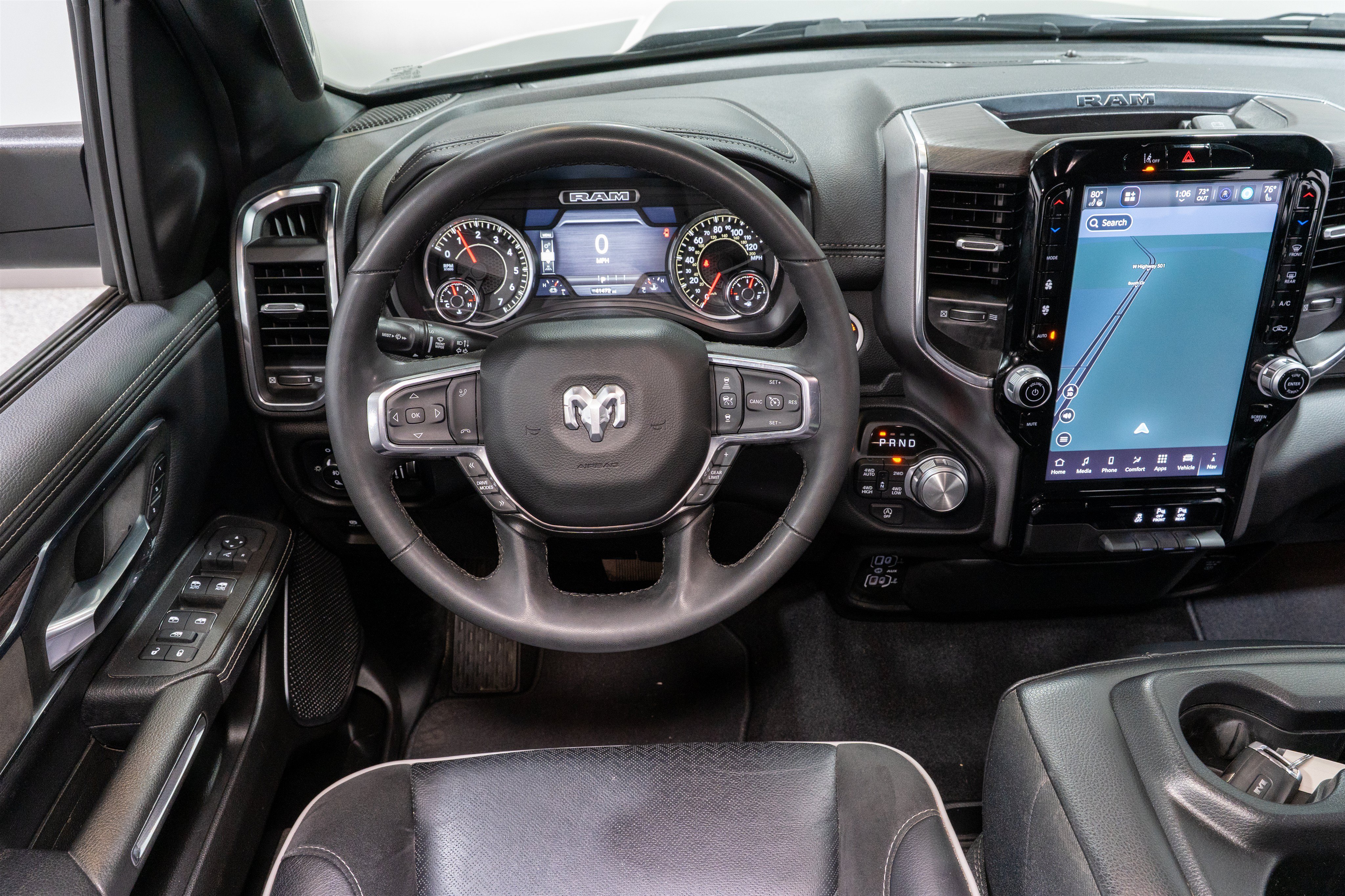 Used 2025 RAM 1500 Laramie AWD/4WD image 12
