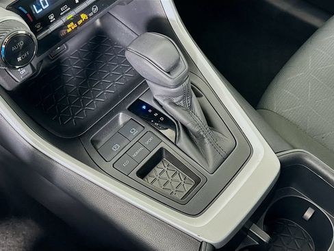 Certified 2025 Toyota RAV4 XLE FWD image 16