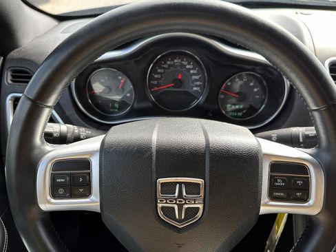 Used 2012 Dodge Avenger SXT w/ Rallye Appearance Group image 17