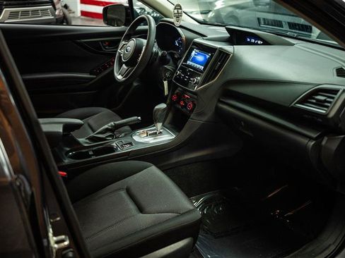 Used 2018 Subaru Impreza 2.0i Premium w/ Eyesight & BSD & Rcta AWD/4WD image 12