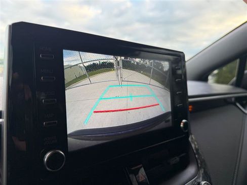 Used 2020 Toyota Corolla SE FWD image 17