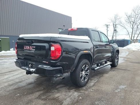 Used 2023 GMC Canyon AT4 image 3