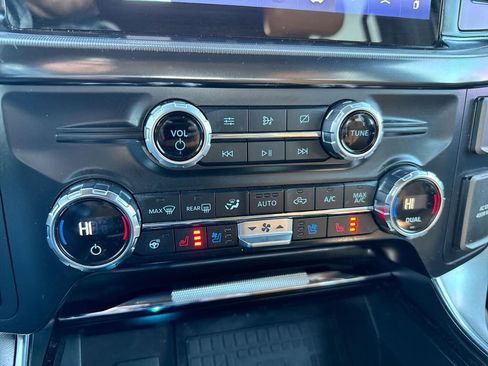 Used 2021 Ford F150 Platinum w/ Trailer Tow Package image 17