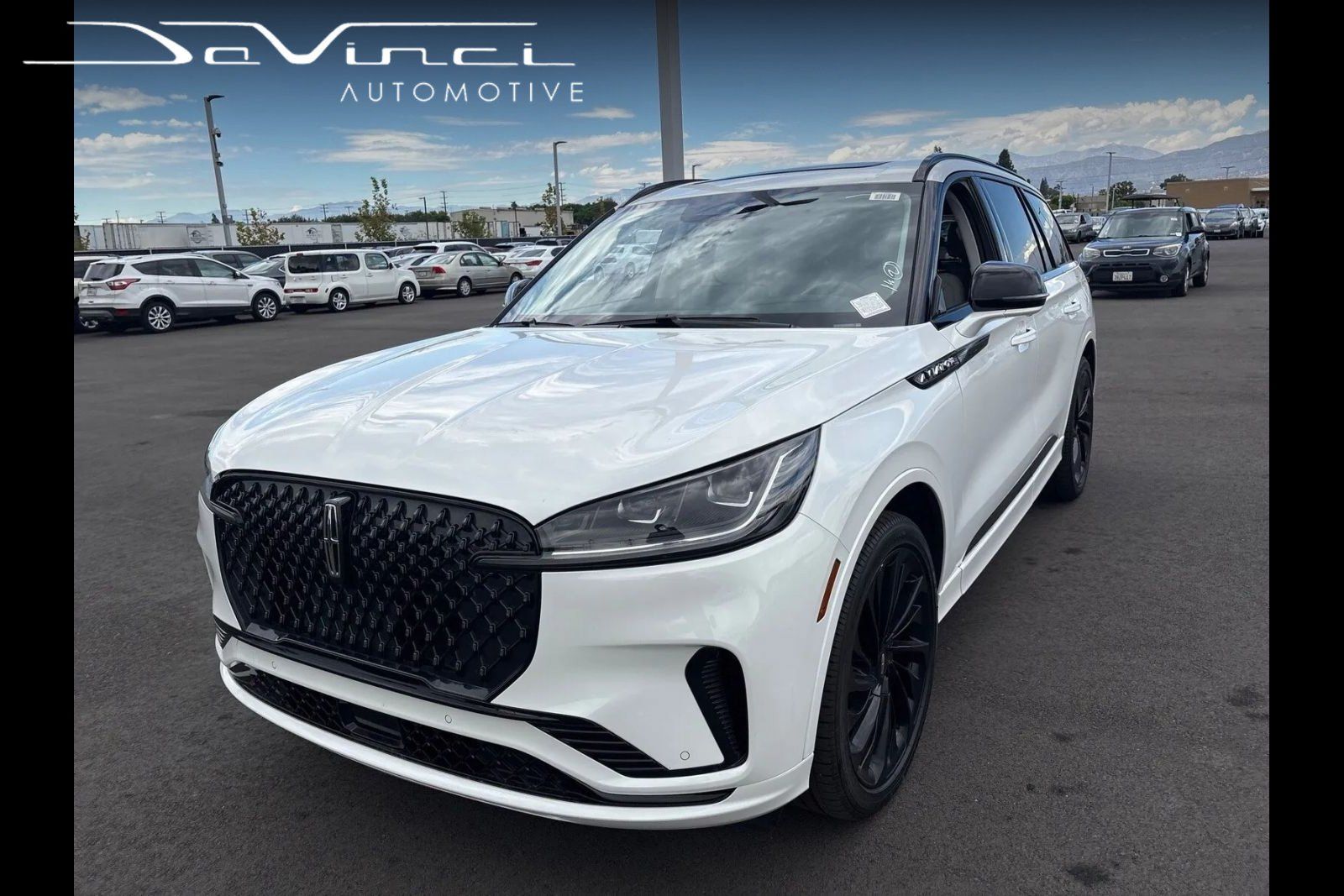 Used 2025 Lincoln Aviator Reserve w/ Luxury Package RWD image 1