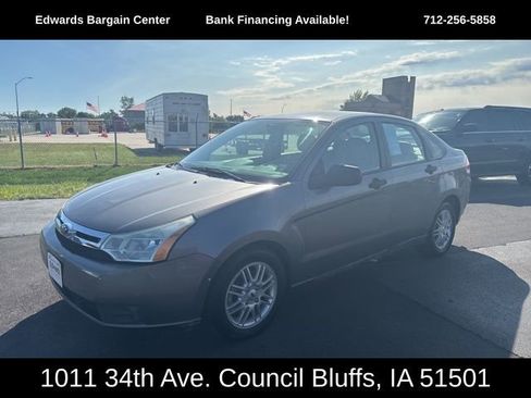 Used 2009 Ford Focus SE image 4