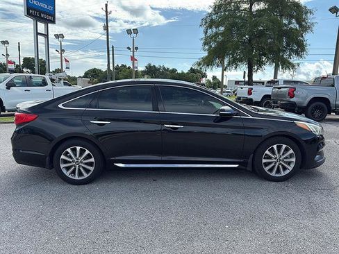 Used 2016 Hyundai Sonata Limited w/ Option Group 04 FWD image 4