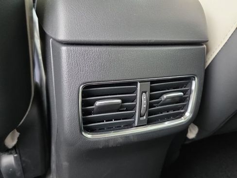 Used 2025 MAZDA CX-5 AWD 2.5 S w/ Preferred Package image 16
