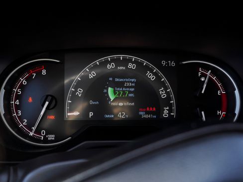 Certified 2024 Toyota RAV4 LE AWD/4WD image 37