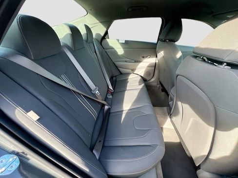 New 2026 Hyundai Elantra Sport FWD image 24