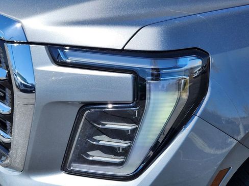 New 2026 GMC Yukon Elevation image 5