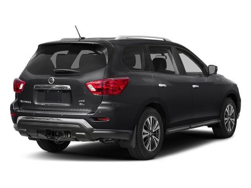 Used 2017 Nissan Pathfinder SL FWD image 2