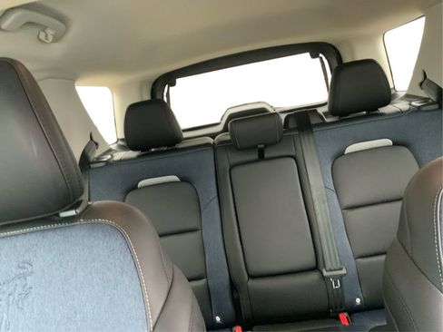 Used 2025 Ford Bronco Sport Outer Banks w/ Outer Banks Tech Package+ image 15