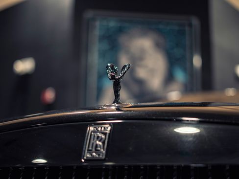 Used 2019 Rolls-Royce Dawn image 11