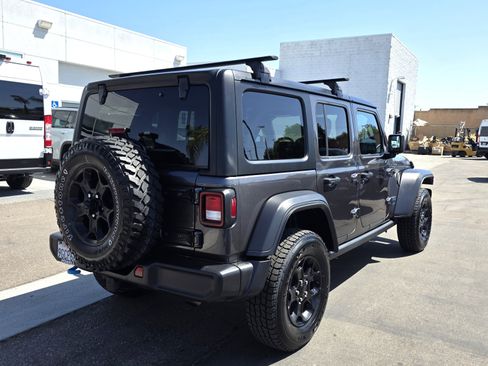Certified 2023 Jeep Wrangler Unlimited AWD/4WD image 5