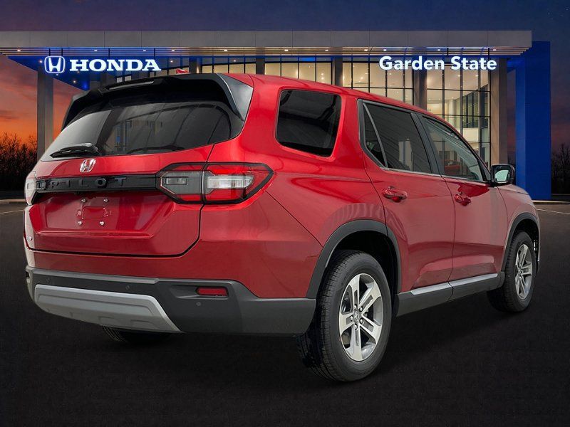 Used 2025 Honda Pilot EX-L image 7