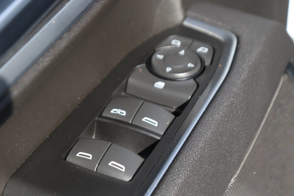 Used 2025 Chevrolet Silverado 2500 LT AWD/4WD image 17