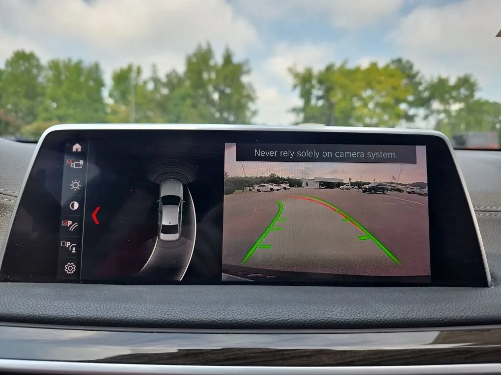 Used 2019 BMW 740i w/ Cold Weather Package RWD image 31