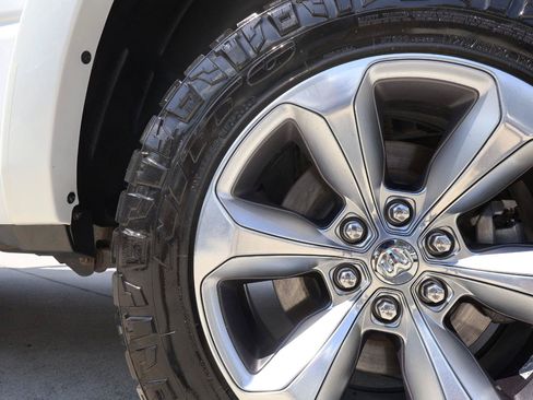 Used 2022 RAM 1500 Limited AWD/4WD image 29