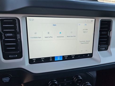 Used 2025 Ford Bronco Heritage Edition image 24