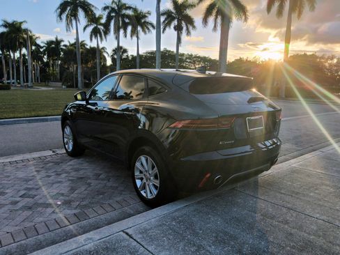 Used 2018 Jaguar E-PACE S image 13