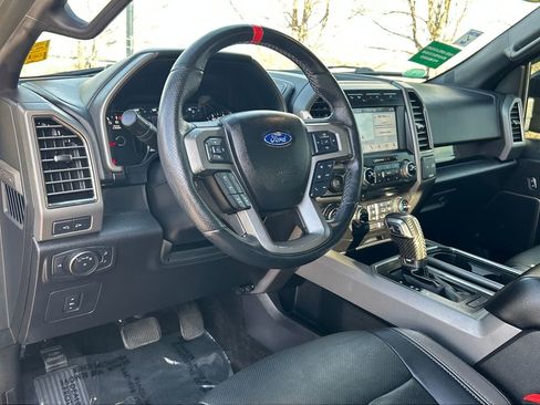 Used 2018 Ford F150 Raptor w/ Equipment Group 802A Luxury image 9