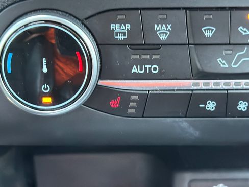 Used 2025 Ford Escape ST-Line Select AWD/4WD image 31