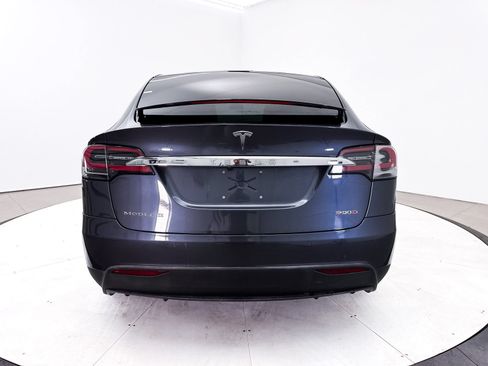 Used 2016 Tesla Model X Performance AWD/4WD image 19