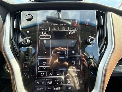 Used 2020 Subaru Outback Touring image 19