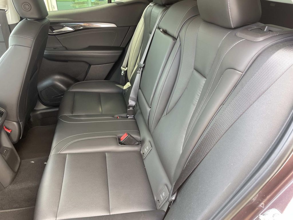 Used 2024 Buick Envision Preferred AWD/4WD image 12