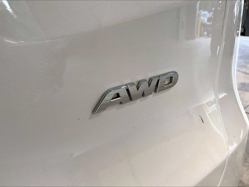 Used 2018 Acura RDX w/ Technology Package AWD/4WD image 25