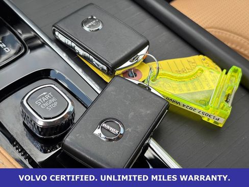 Certified 2024 Volvo XC90 T8 Ultimate w/ Lounge Package AWD/4WD image 40
