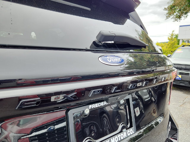 Certified 2025 Ford Explorer ST AWD/4WD image 32