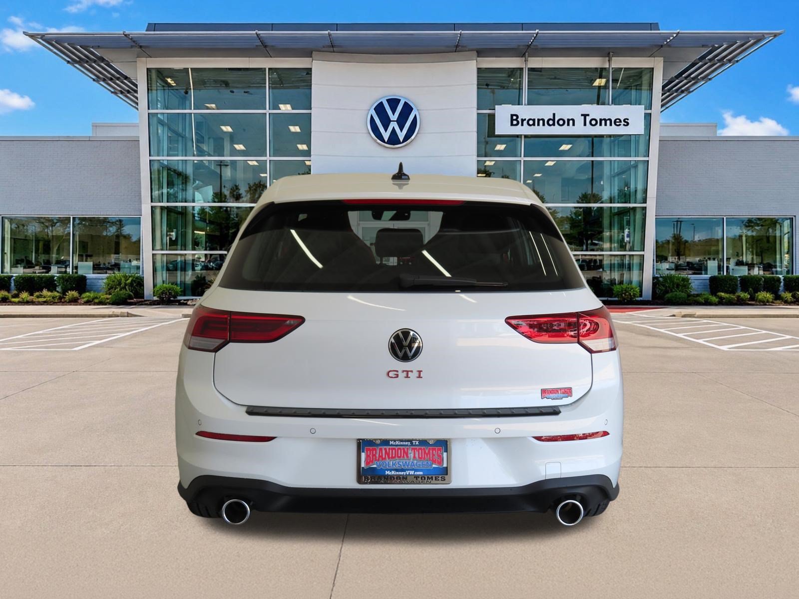 New 2026 Volkswagen GTI SE FWD image 4