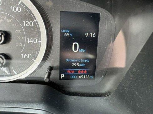 Certified 2022 Toyota Corolla LE FWD image 18
