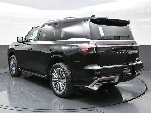 Used 2025 INFINITI QX80 Luxe image 5