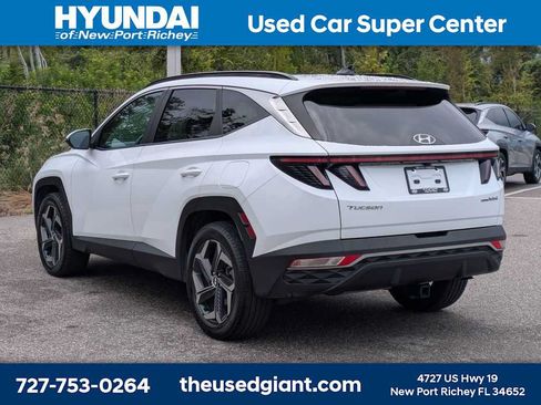 Certified 2022 Hyundai Tucson SEL w/ Cargo Package AWD/4WD image 3