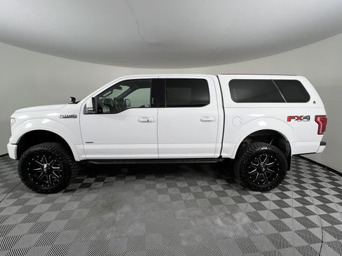 Used 2017 Ford F150 Lariat w/ Equipment Group 502A Luxury AWD/4WD image 9