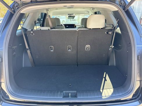 Certified 2025 Hyundai Palisade SEL image 18