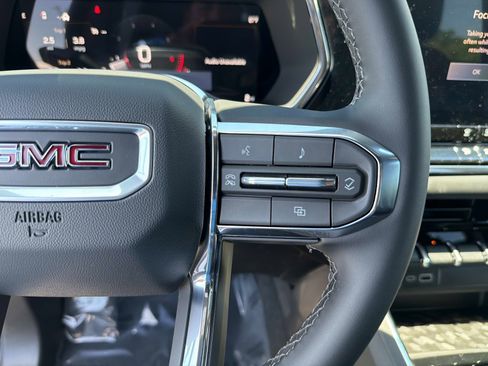 New 2026 GMC Canyon Elevation image 27
