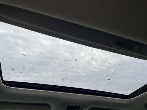 Used 2015 Lexus GX 460 w/ Navigation Package image 17