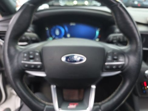 Used 2020 Ford Explorer ST w/ ST Street Pack image 7