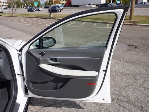 Used 2024 Hyundai Sonata SEL image 23